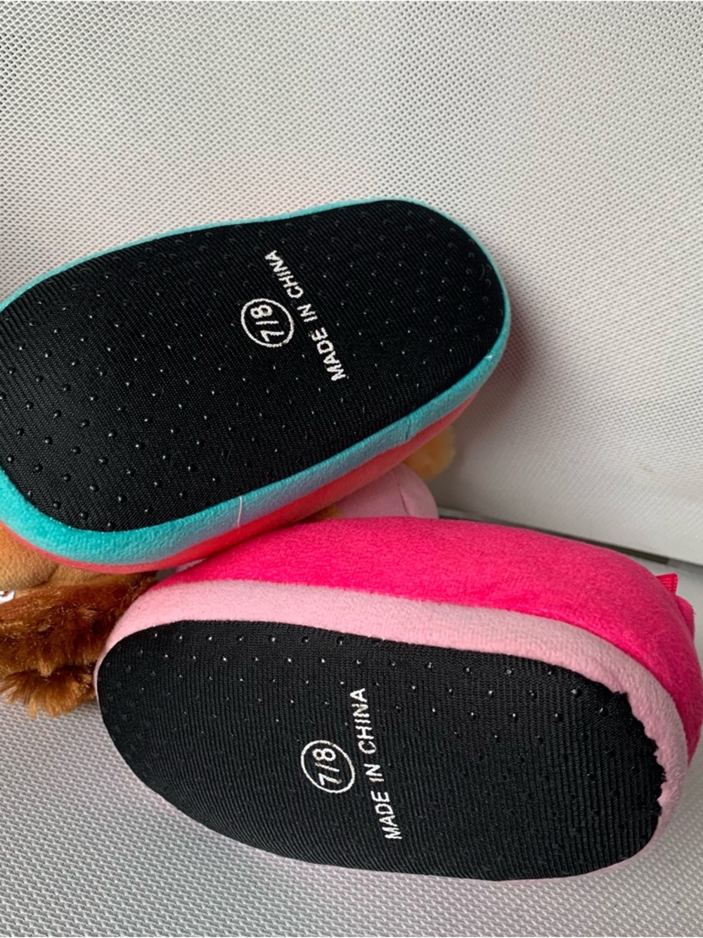 Paw Patrol Skye & Zuma Plush Slippers in Pink and Teal - Picture 4 of 5